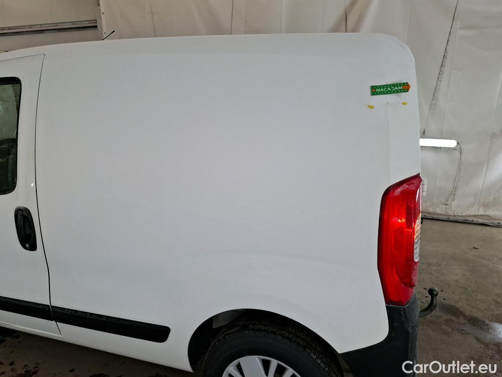  Fiat  Fiorino FIAT  VU 4p Fourgonnette 1.3 Multijet 80 Pack Professional Nav #1