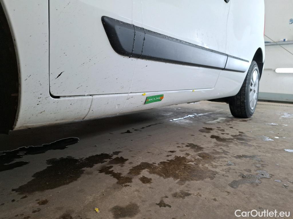  Fiat  Fiorino FIAT  VU 4p Fourgonnette 1.3 Multijet 80 Pack Professional Nav #8