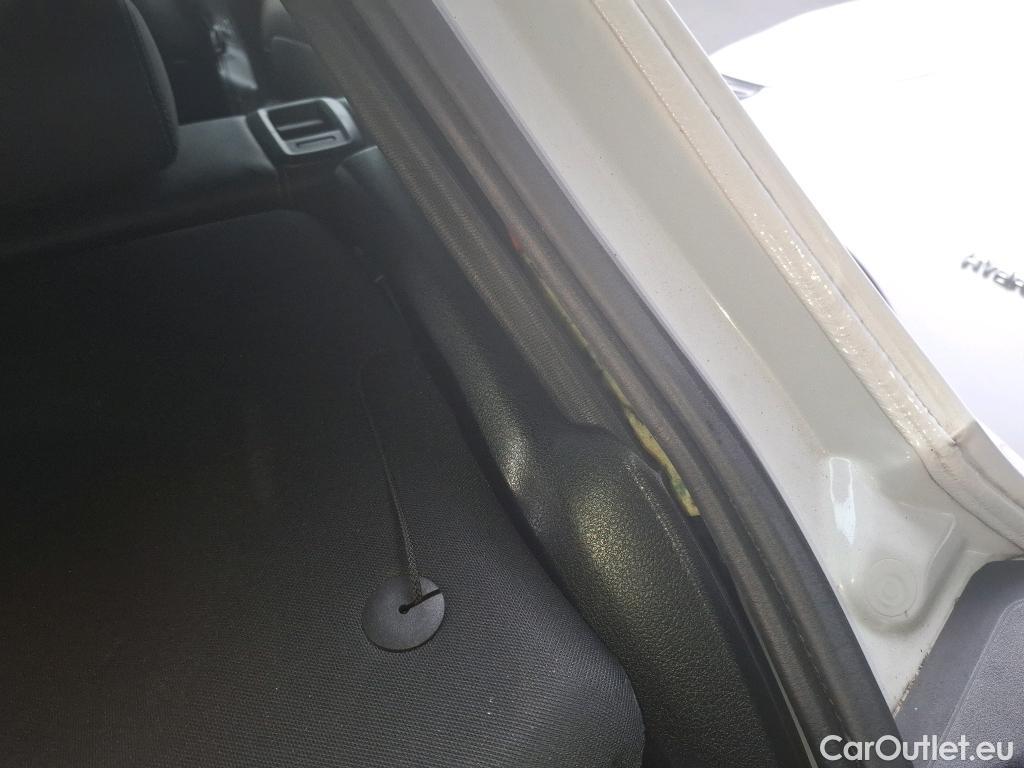  Mercedes  A-Klasse MERCEDES-BENZ Classe A Compact / 2018 / 5P / Berline A 180 d Business Line 8G-DCT #18