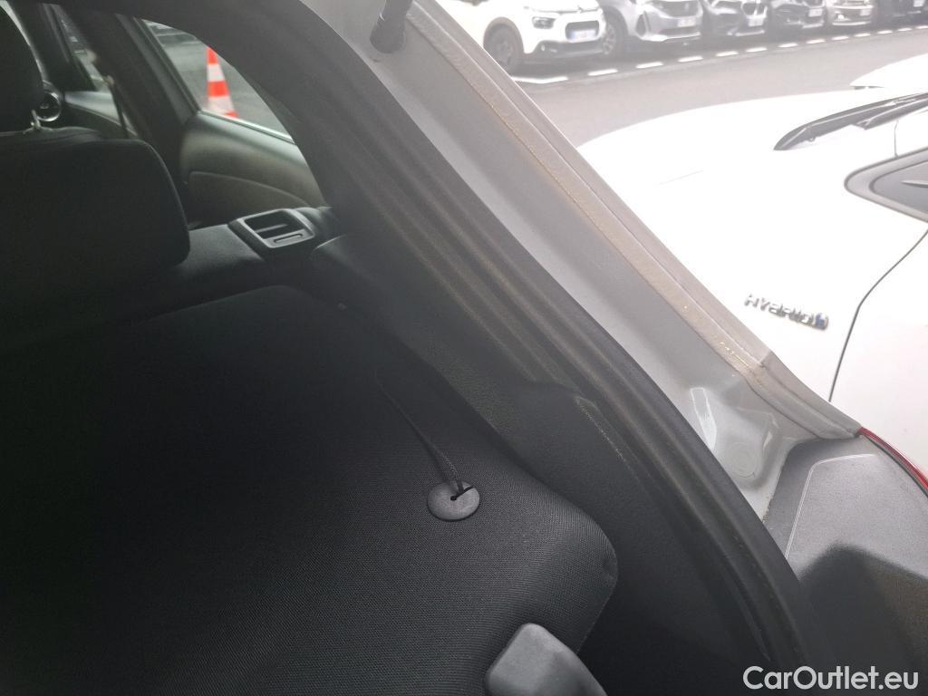  Mercedes  A-Klasse MERCEDES-BENZ Classe A Compact / 2018 / 5P / Berline A 180 d Business Line 8G-DCT #17