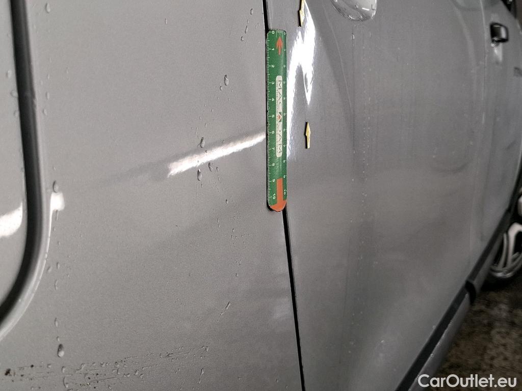  Dacia  Lodgy  15 ans 1.5 dCi 115CV BVM6 7 Sieges E6d #9