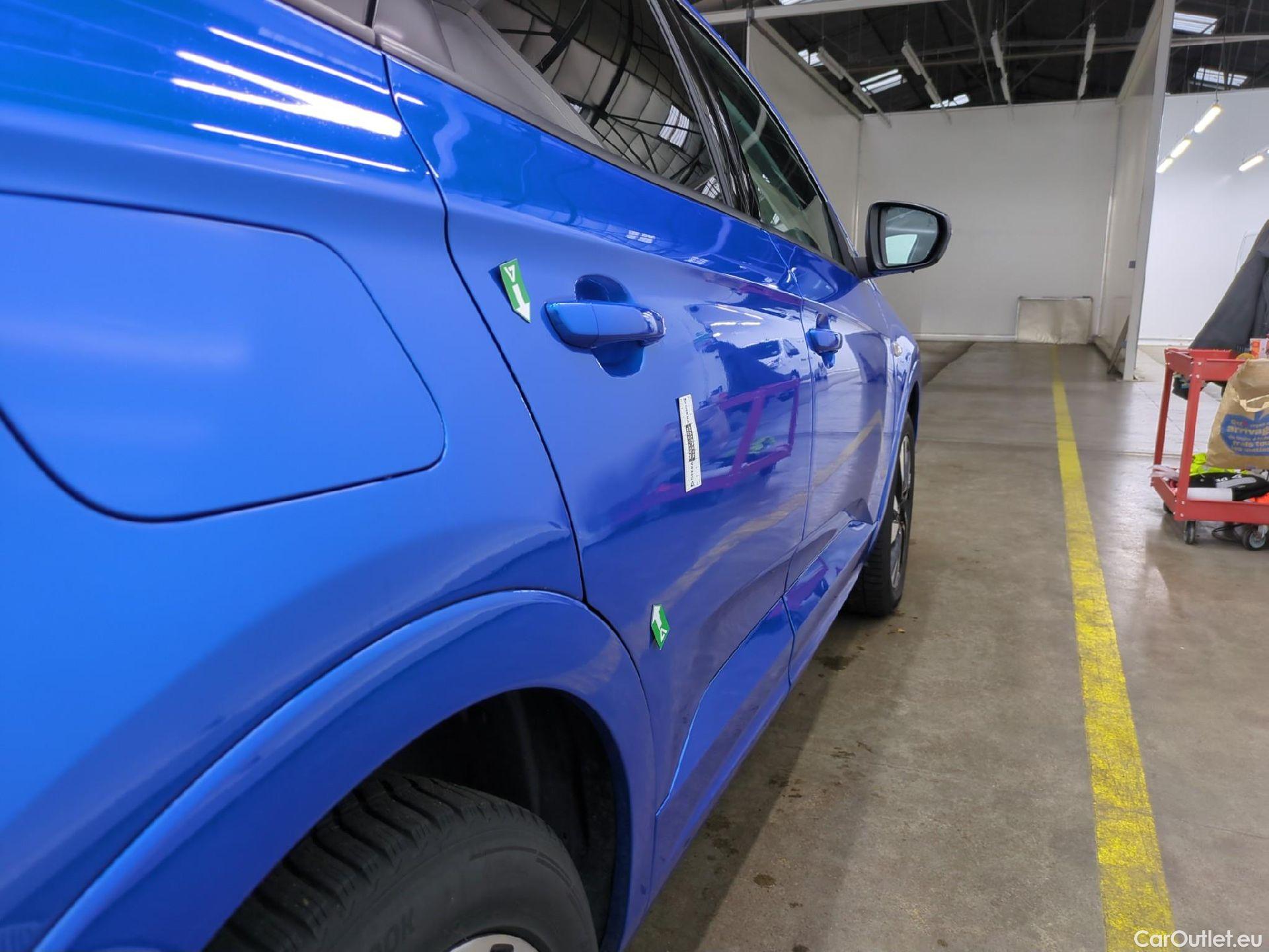  Opel   Grandland X Grandland X Business Elegance 1.5 130CV BVA8 6E #14