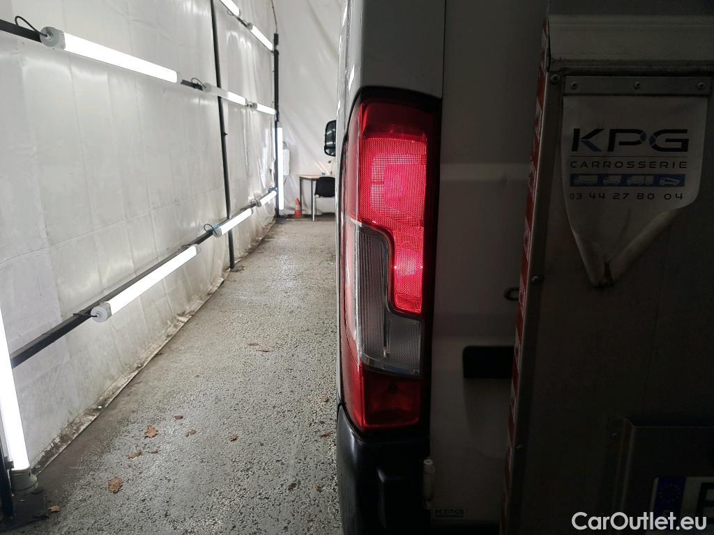  Citroen  Jumper CITROEN  VU 4p Fourgon 33 L3H2 BlueHDi 110 BVM6 Confort #42