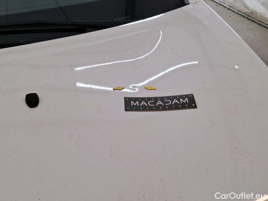  Citroen  C3  Société Feel 1.5 BlueHDI 100CV BVM5 E6dT #2