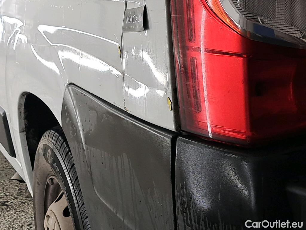  Citroen  Jumper CITROEN  VU 4p Fourgon 33 L3H2 BlueHDi 110 BVM6 Confort #59