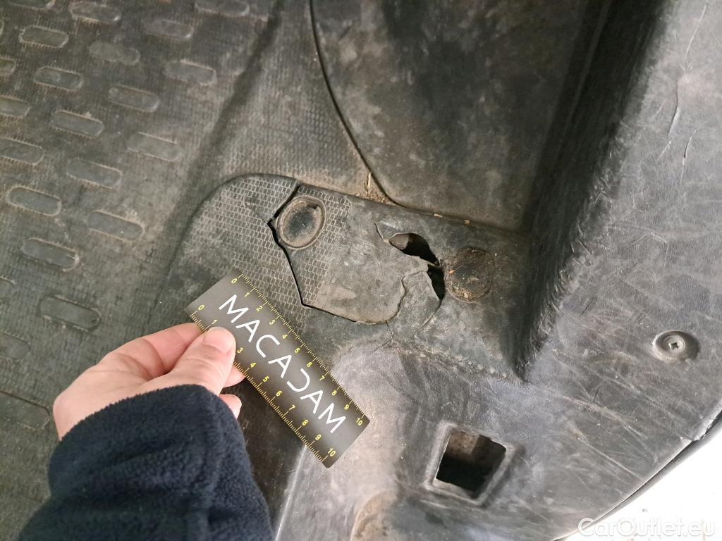  Citroen  Jumper CITROEN  VU 4p Fourgon 33 L3H2 BlueHDi 110 BVM6 Confort #76