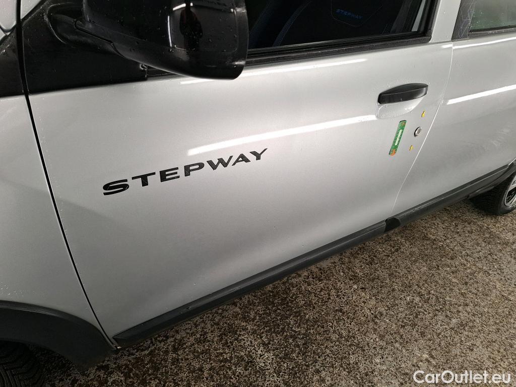  Dacia  Lodgy  15 ans 1.5 dCi 115CV BVM6 7 Sieges E6d #4