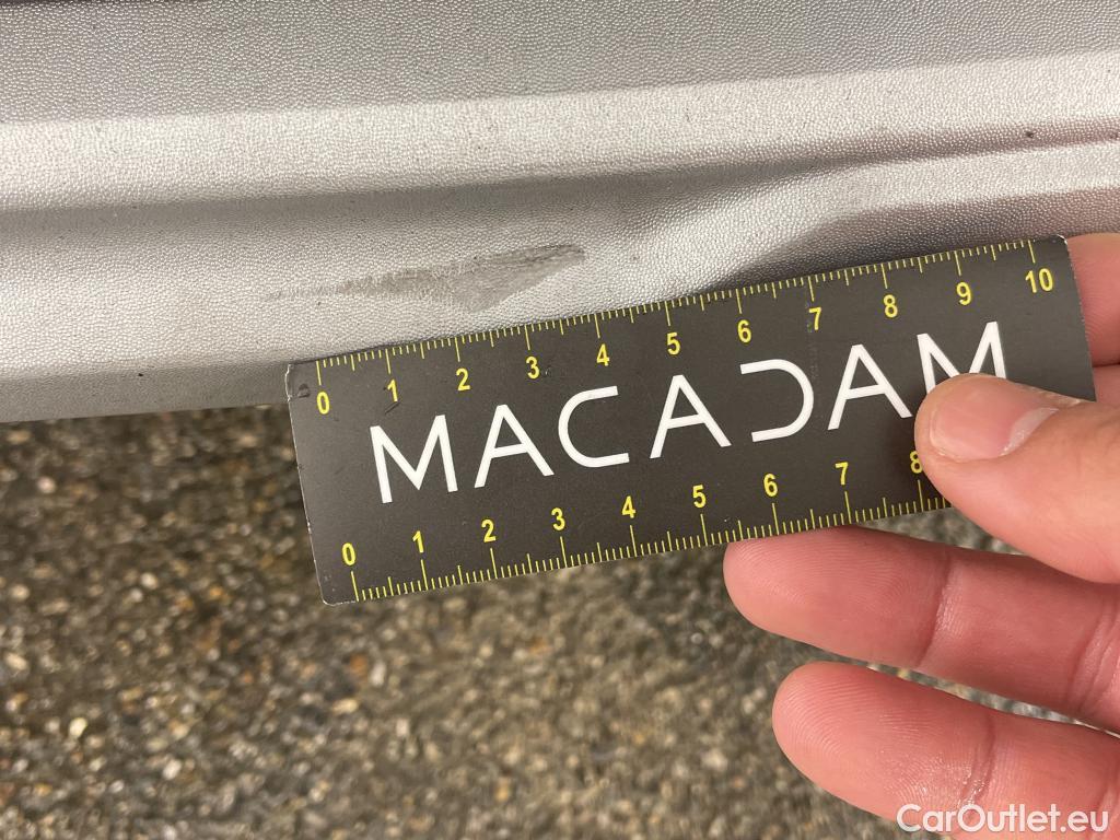  Renault  Captur RENAULT  / 2019 / 5P / SUV techno mild hybrid 140 #10