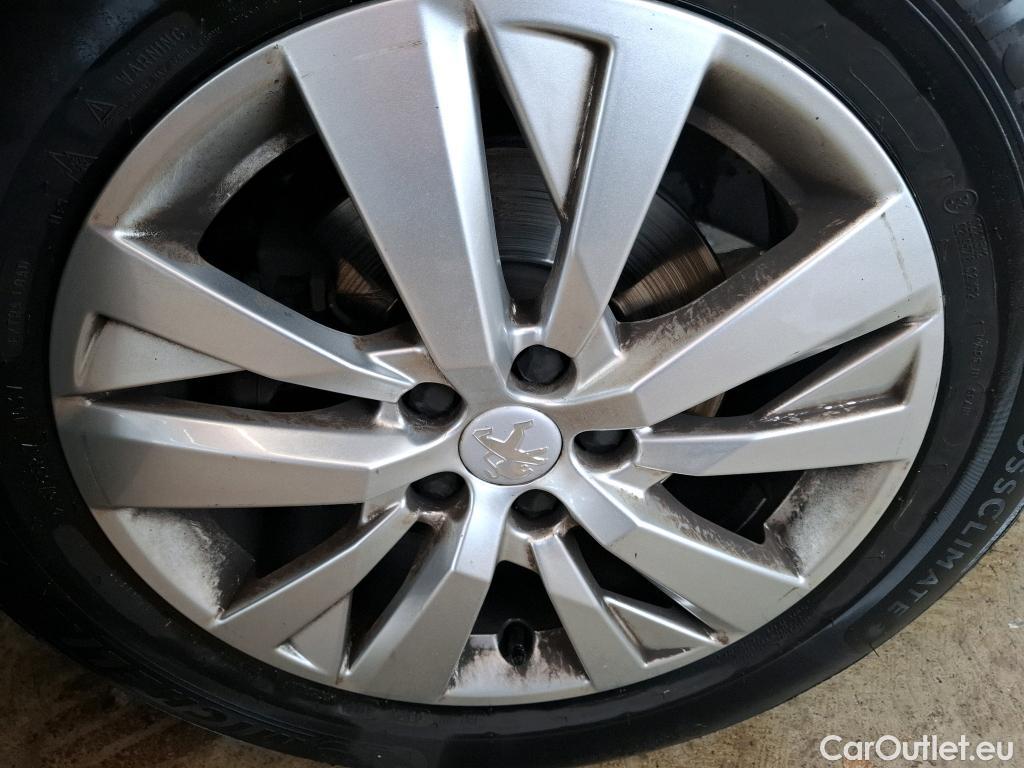  Peugeot  5008  Active Business 1.2 PureTech 130CV BVM6 E6dT #9