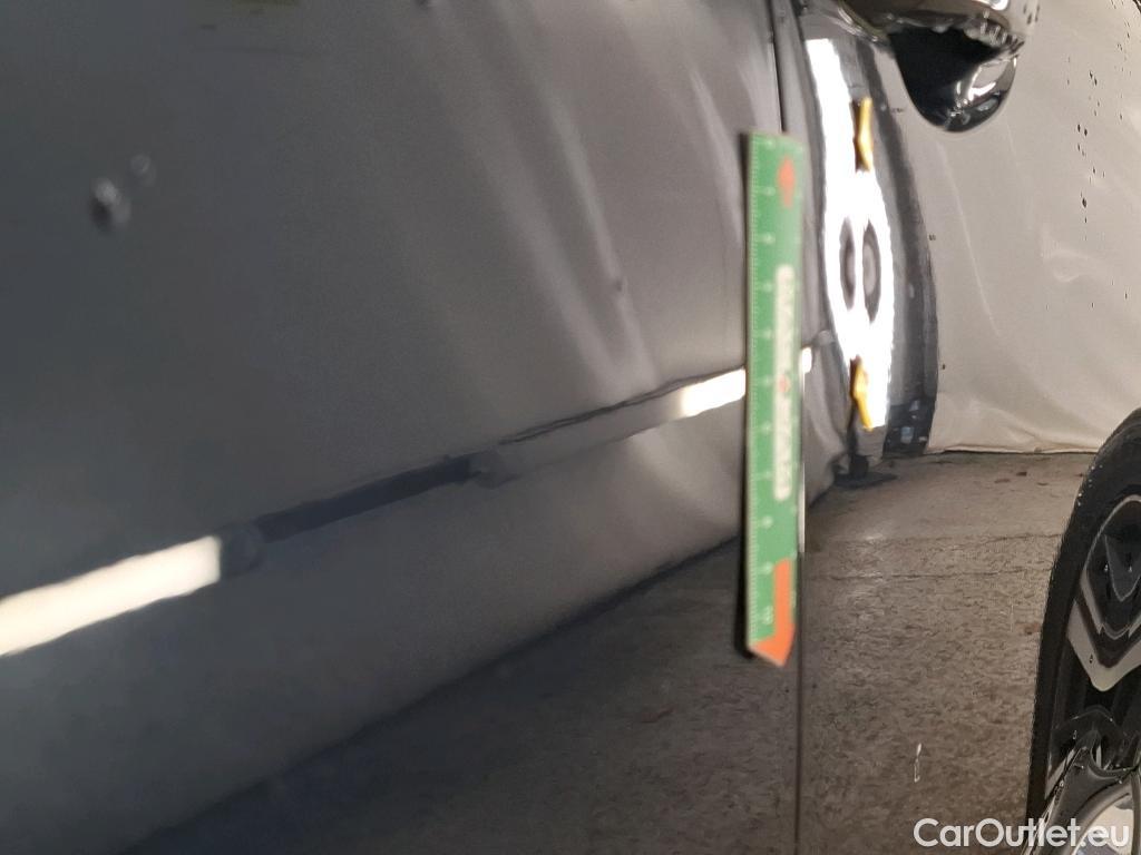  Peugeot  5008  GT Line 1.5 HDi 130CV BVA8 7 Sieges E6dT #5