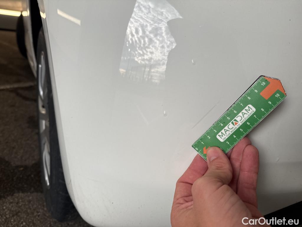  Peugeot  208  Affaire Premium Pack 1.5 HDi 100CV BVM5 E6dT #36