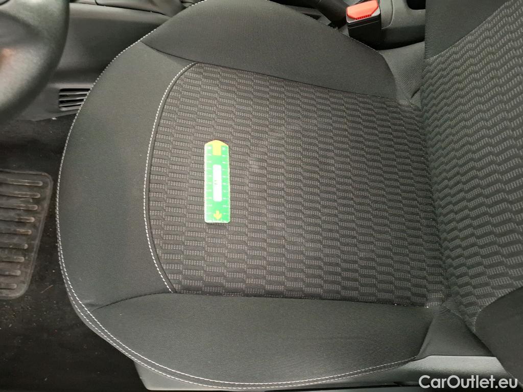  Peugeot  208  Active 1.6 HDi 75CV BVM5 E6 #19