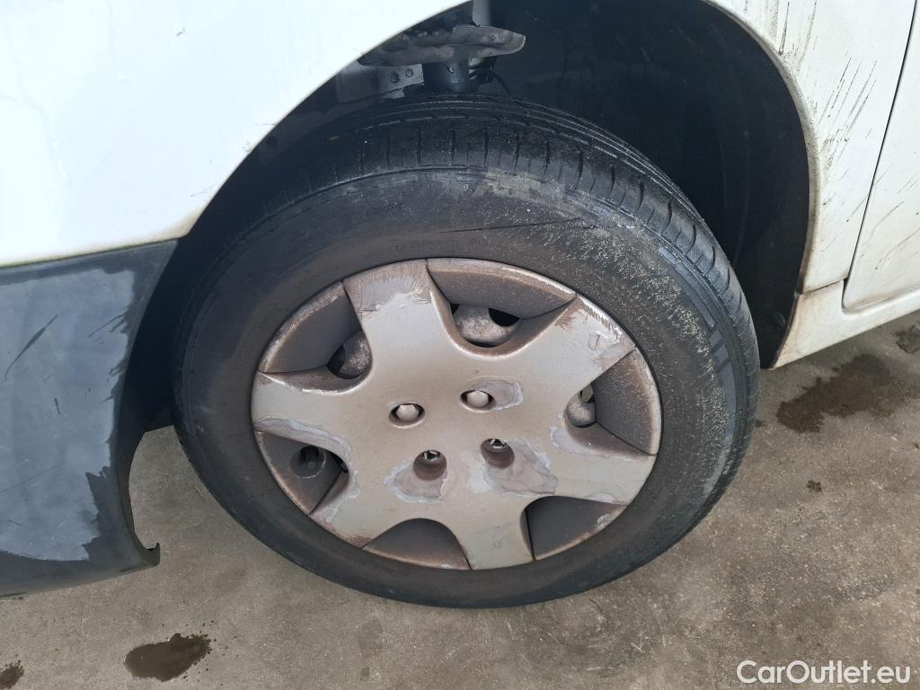  Peugeot  Partner  L1 Pro 1.6 HDi 75CV BVM5 E6 #7