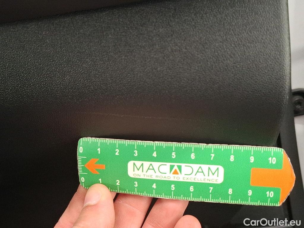  Peugeot  208  Active 1.6 HDi 75CV BVM5 E6 #13