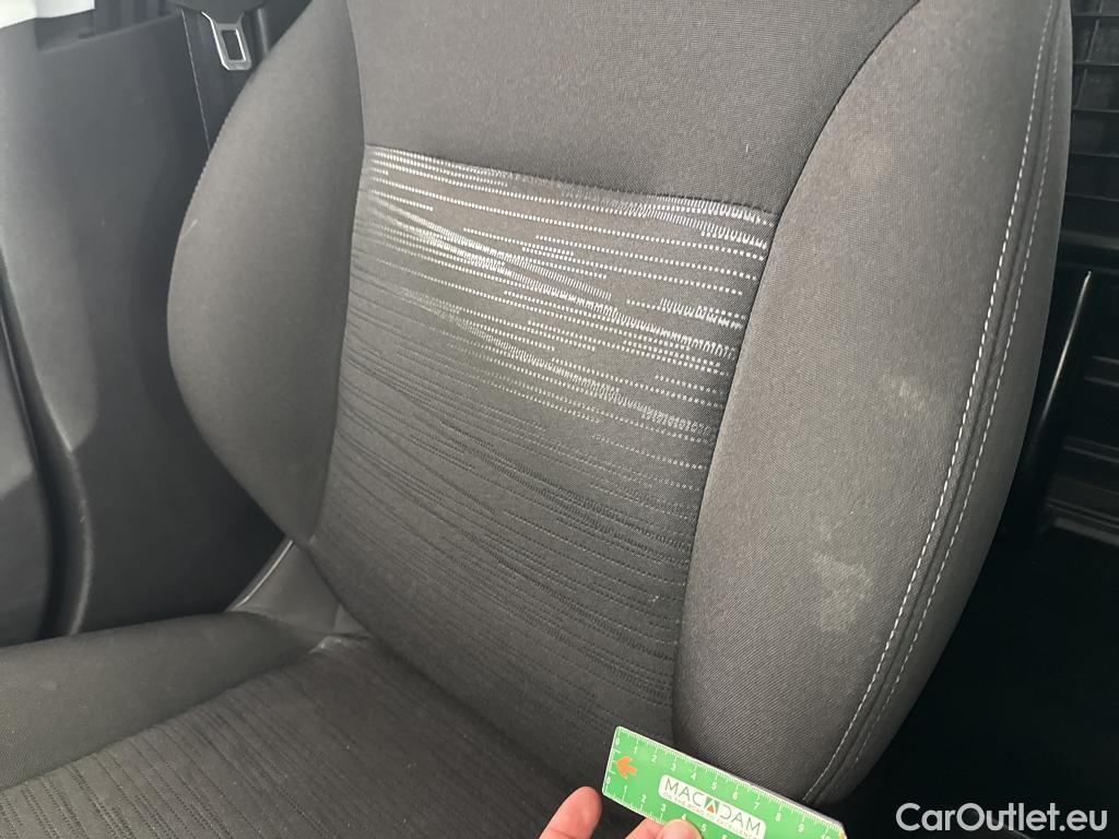  Peugeot  208  Affaire Premium Pack 1.5 HDi 100CV BVM5 E6dT #30