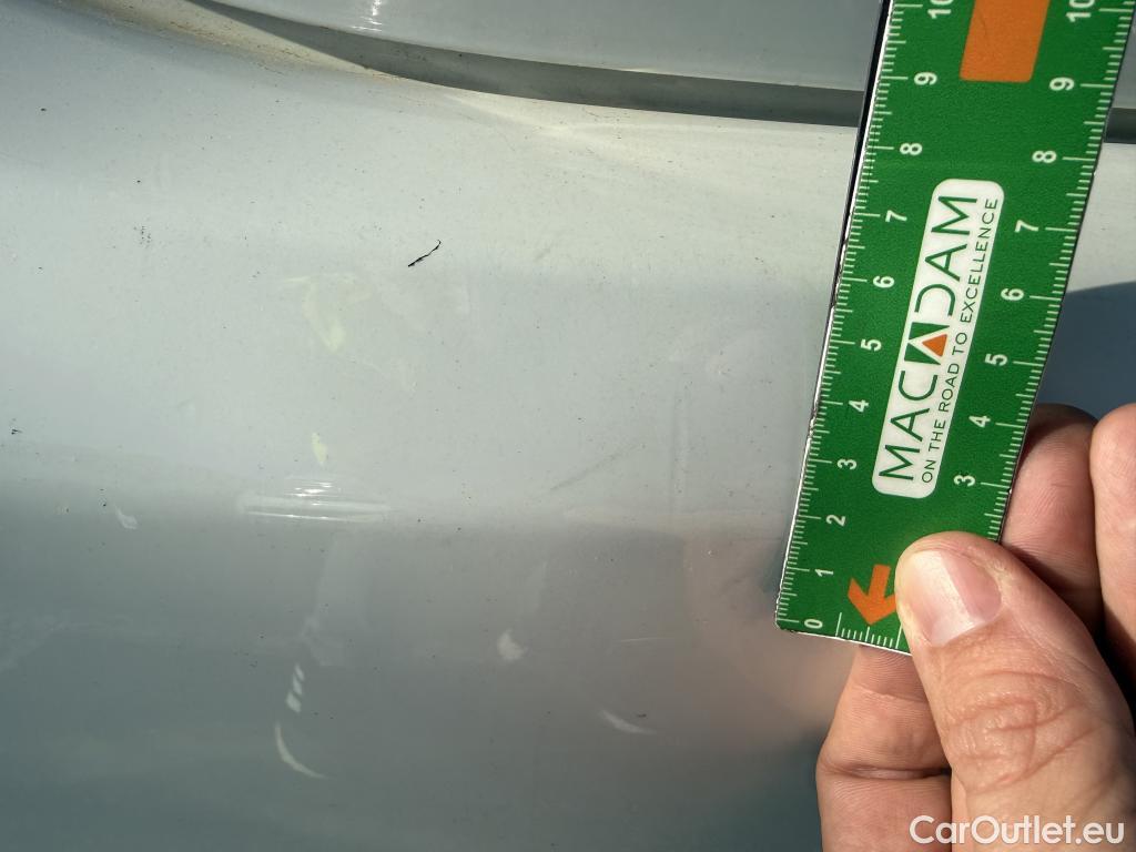  Peugeot  208  Affaire Premium Pack 1.5 HDi 100CV BVM5 E6dT #39