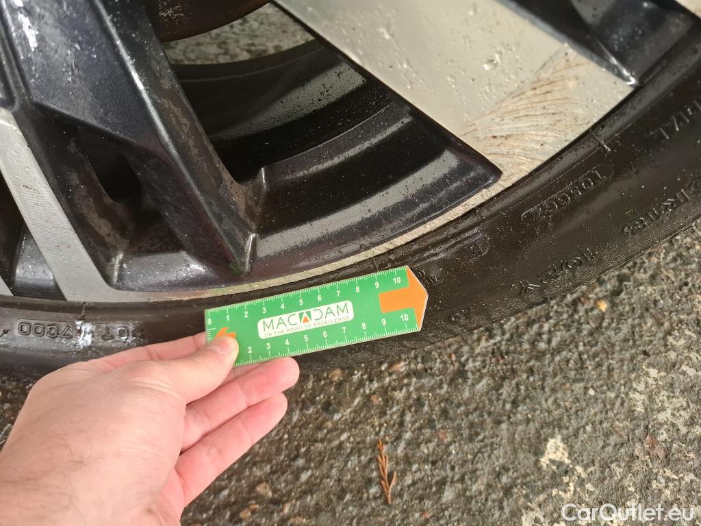  Peugeot  3008  Allure 1.5 HDi 130CV BVA8 E6dT #12