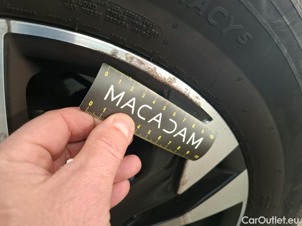  Peugeot  2008  Allure Business 1.2 PureTech 130CV BVA8 E6d #12