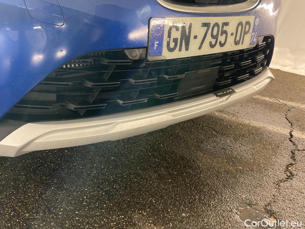  Renault  Captur RENAULT  / 2019 / 5P / SUV techno mild hybrid 140 #9