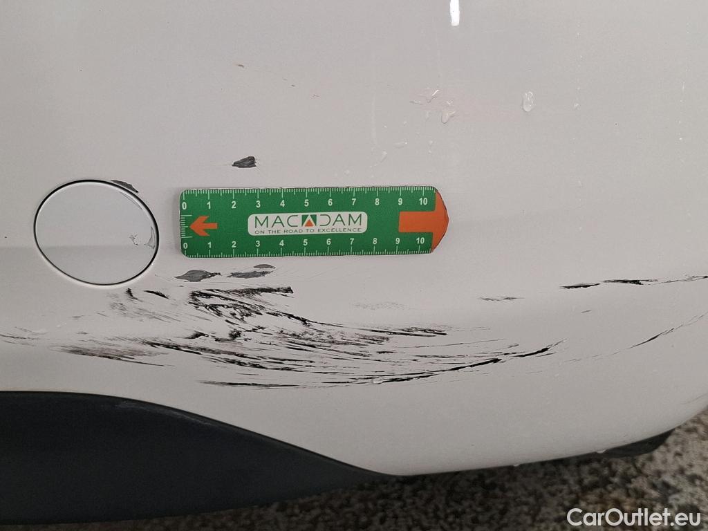  Peugeot  208  Active 1.6 HDi 75CV BVM5 E6 #5