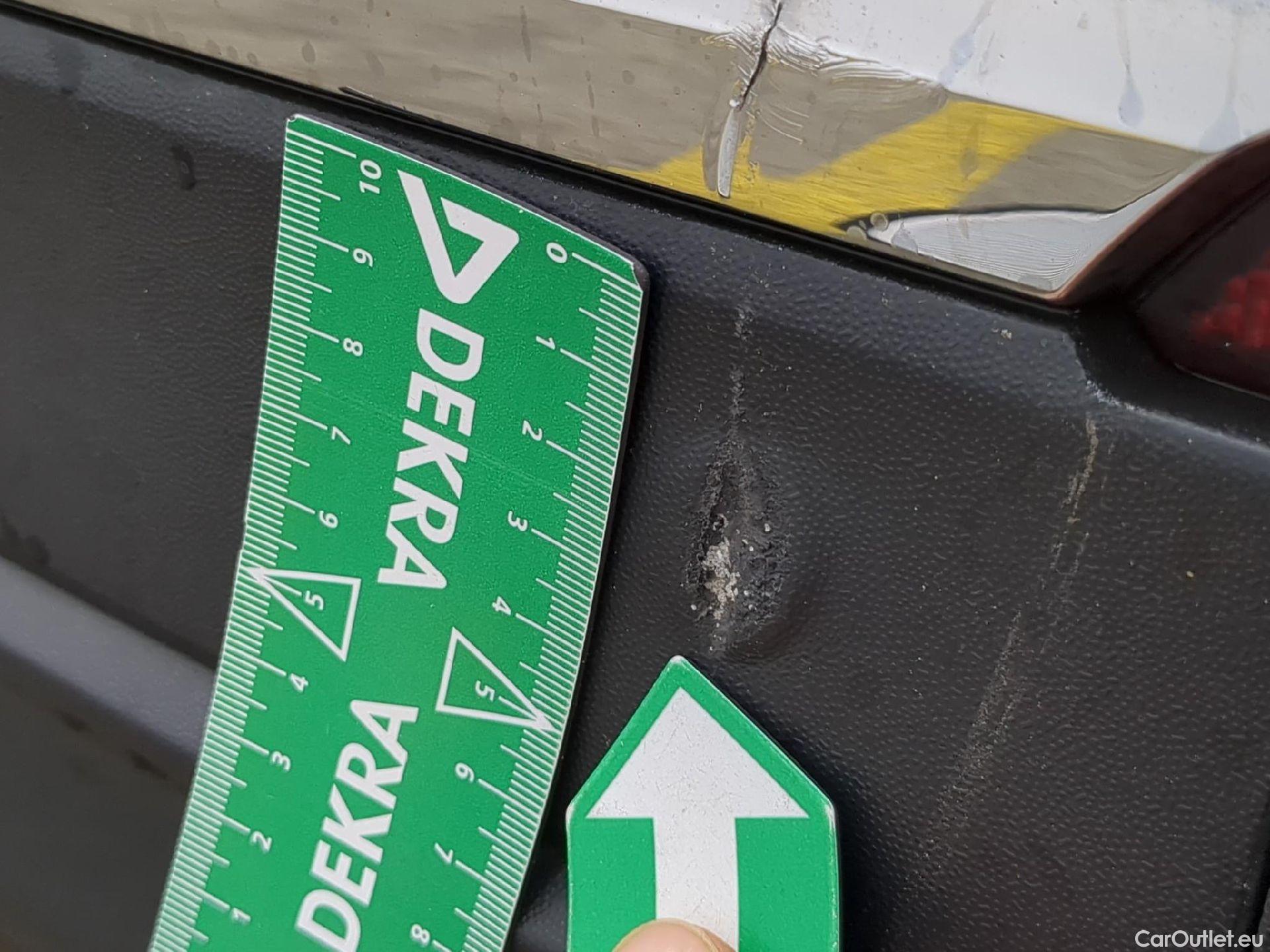  Volkswagen  Tiguan VOLKSWAGEN  / 2020 / 5P / SUV 2.0 TDI 150 DSG7 Life Business #10