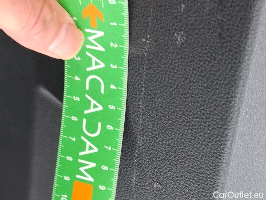  Volkswagen  T-ROC  R-Line 1.5 TSI 150CV BVM6 E6d #33