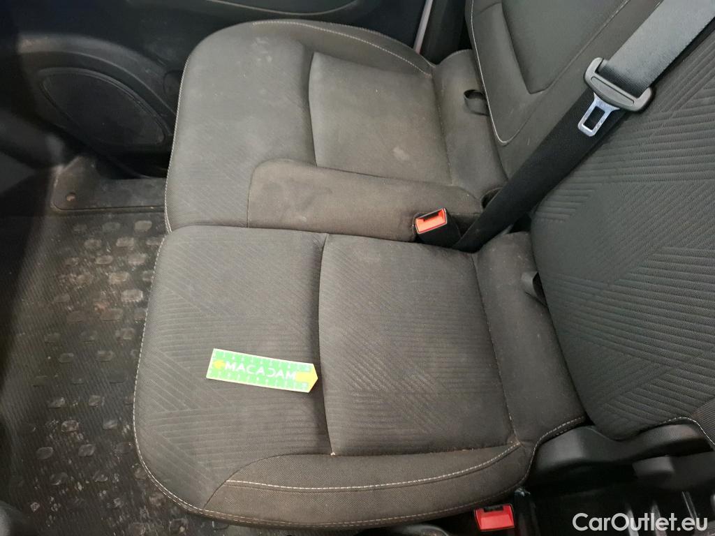  Renault  Trafic RENAULT   2019  4P  Fourgon tole FG GCF L2H1 1300 dCi 95 #24