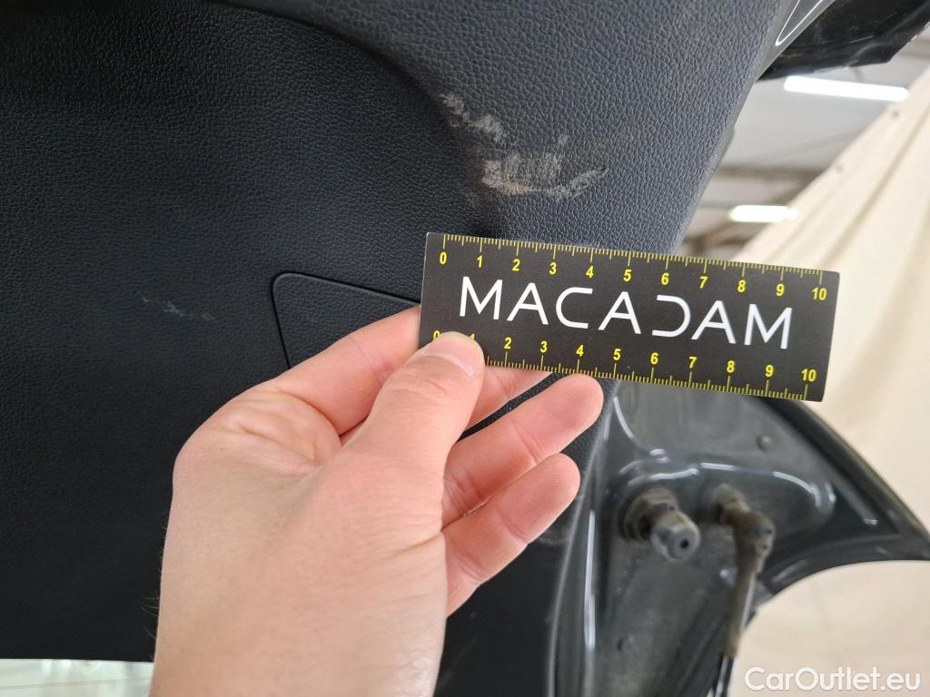  Volkswagen  Golf  VOLKSWAGEN / 2020 / 5P / Berline 1.0 TSI OPF 110 BVM6 Life Busi 1st #30