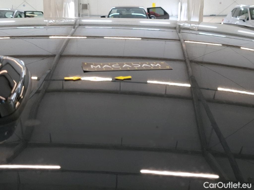  Volkswagen  Golf  VOLKSWAGEN / 2020 / 5P / Berline 1.0 TSI OPF 110 BVM6 Life Busi 1st #35