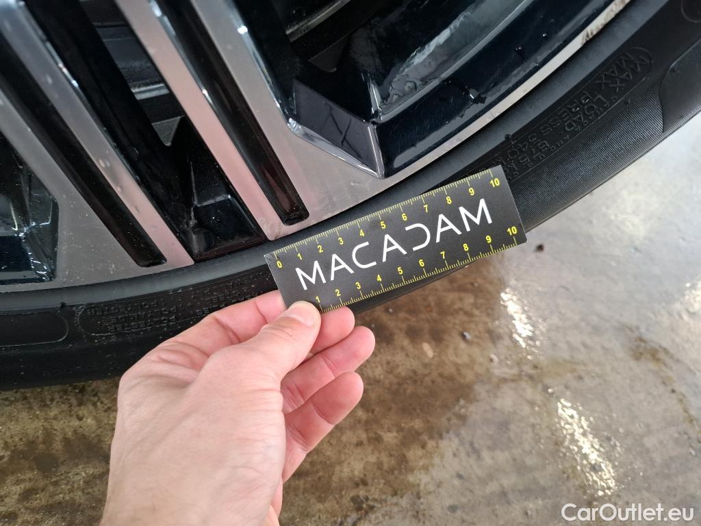  Volvo  XC 40 VOLVO XC40 / 2017 / 5P / SUV Recharge T5 262 DCT7 Inscription Luxe #40