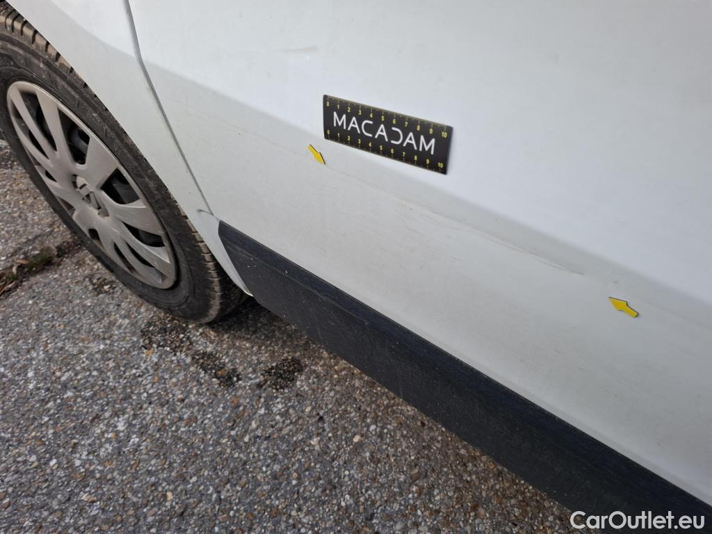  Renault  Trafic  Furgon Grand Confort L1H1 1200 1.6 dCi 125CV BVM6 E6 #13