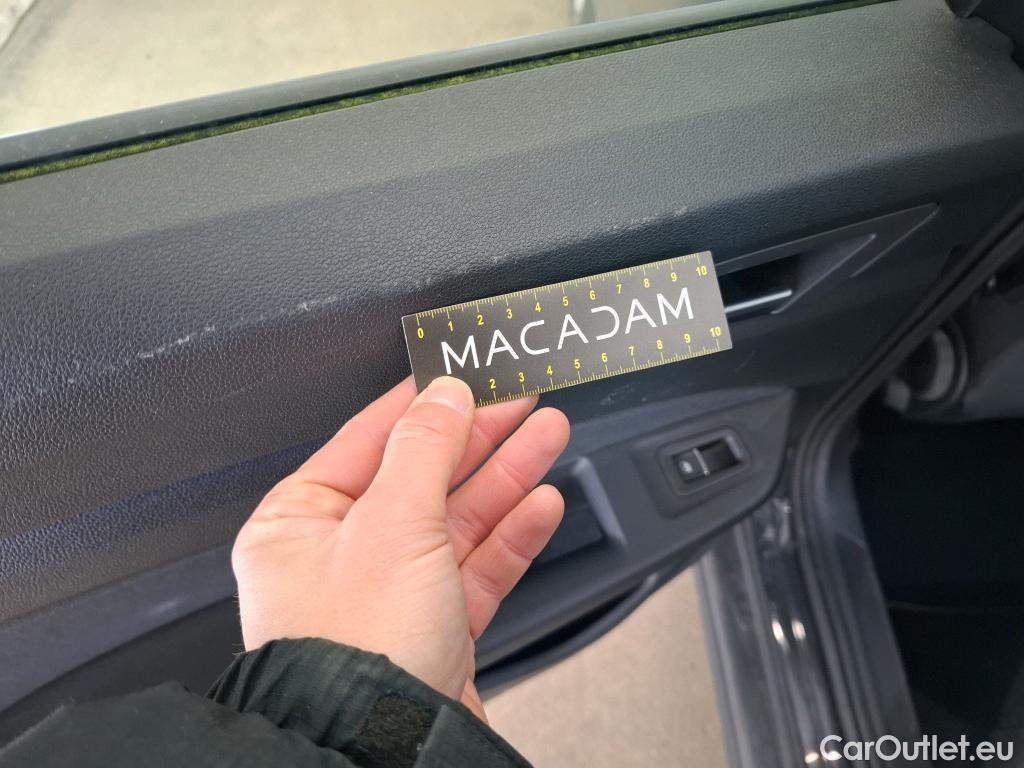  Volkswagen  Golf  VOLKSWAGEN / 2020 / 5P / Berline 1.0 TSI OPF 110 BVM6 Life Busi 1st #7