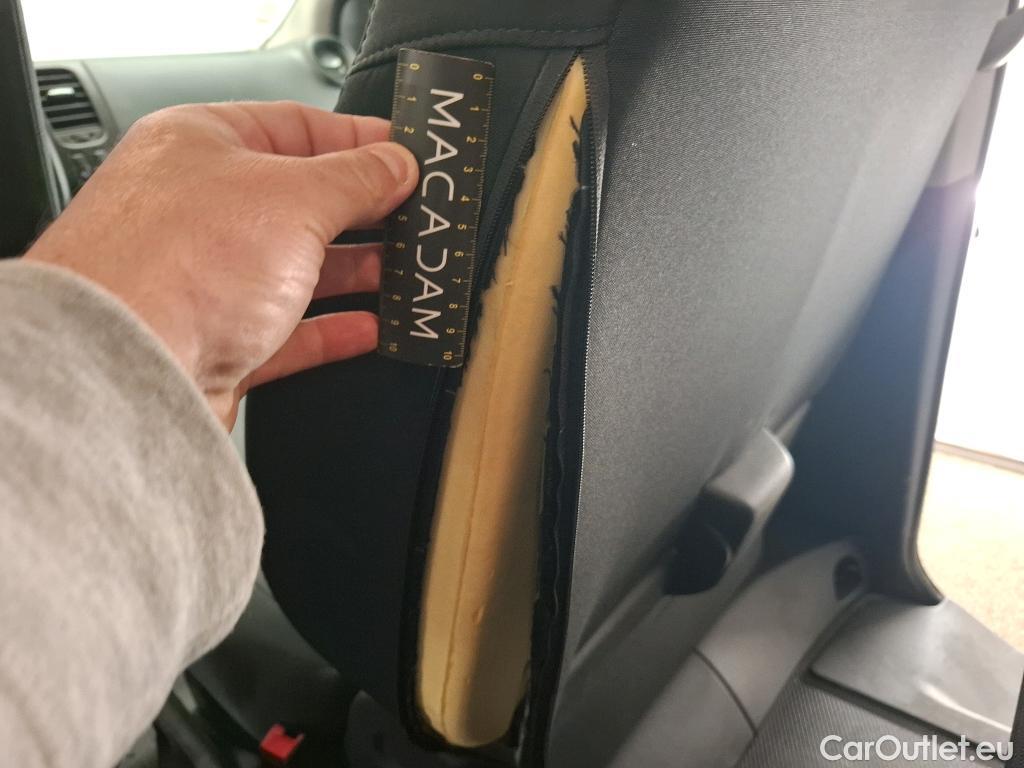  Renault  Trafic RENAULT  / 2019 / 4P / Combi Zen L1 dCi 120 S&S - 8 pl #6