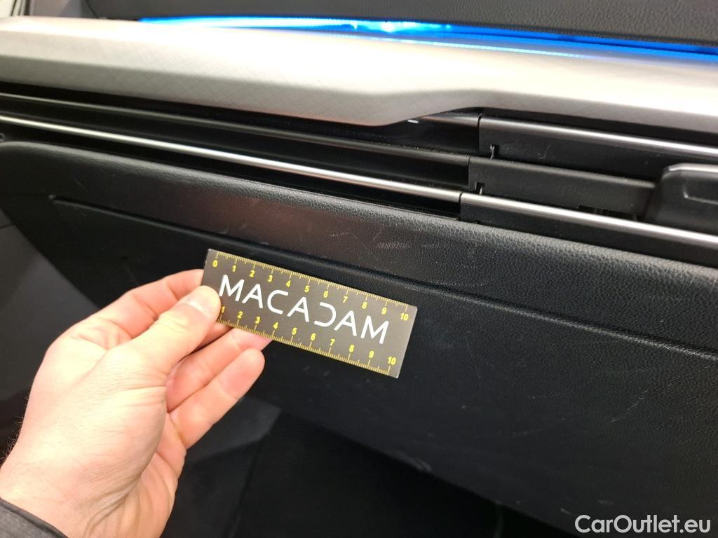  Volkswagen  Golf  VOLKSWAGEN / 2020 / 5P / Berline 1.0 TSI OPF 110 BVM6 Life Busi 1st #19