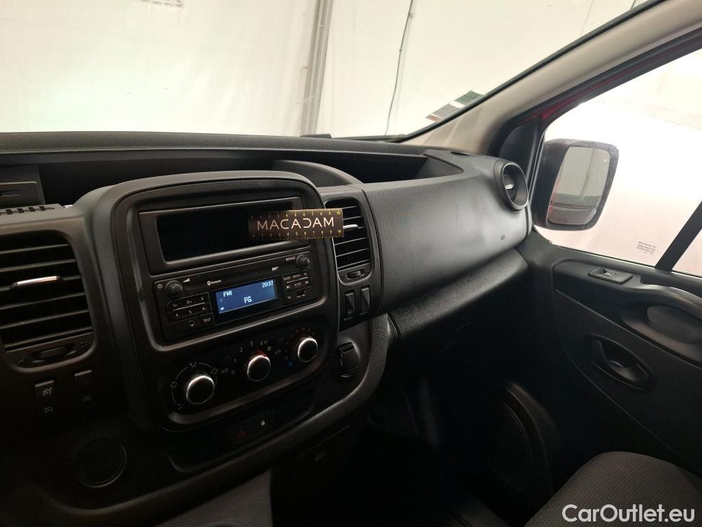 Renault  Trafic RENAULT  / 2019 / 4P / Combi Zen L1 dCi 120 S&S - 8 pl #3