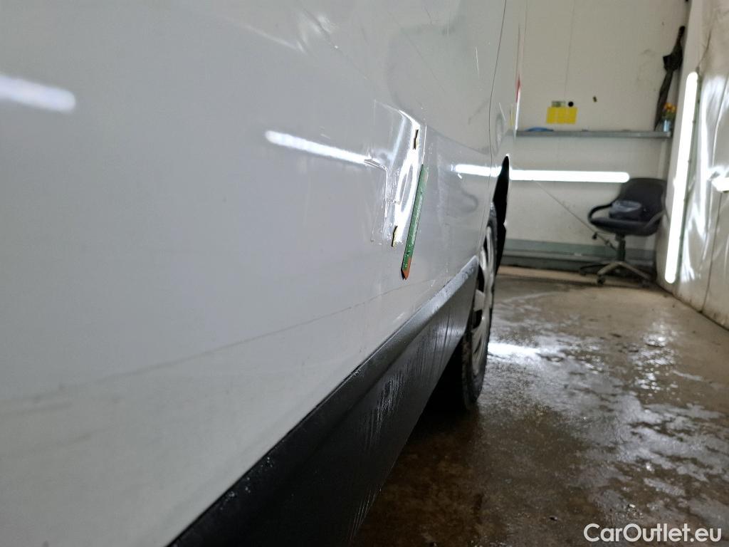  Renault  Trafic  Furgon Grand Confort L1H1 1200 1.6 dCi 125CV BVM6 E6 #4