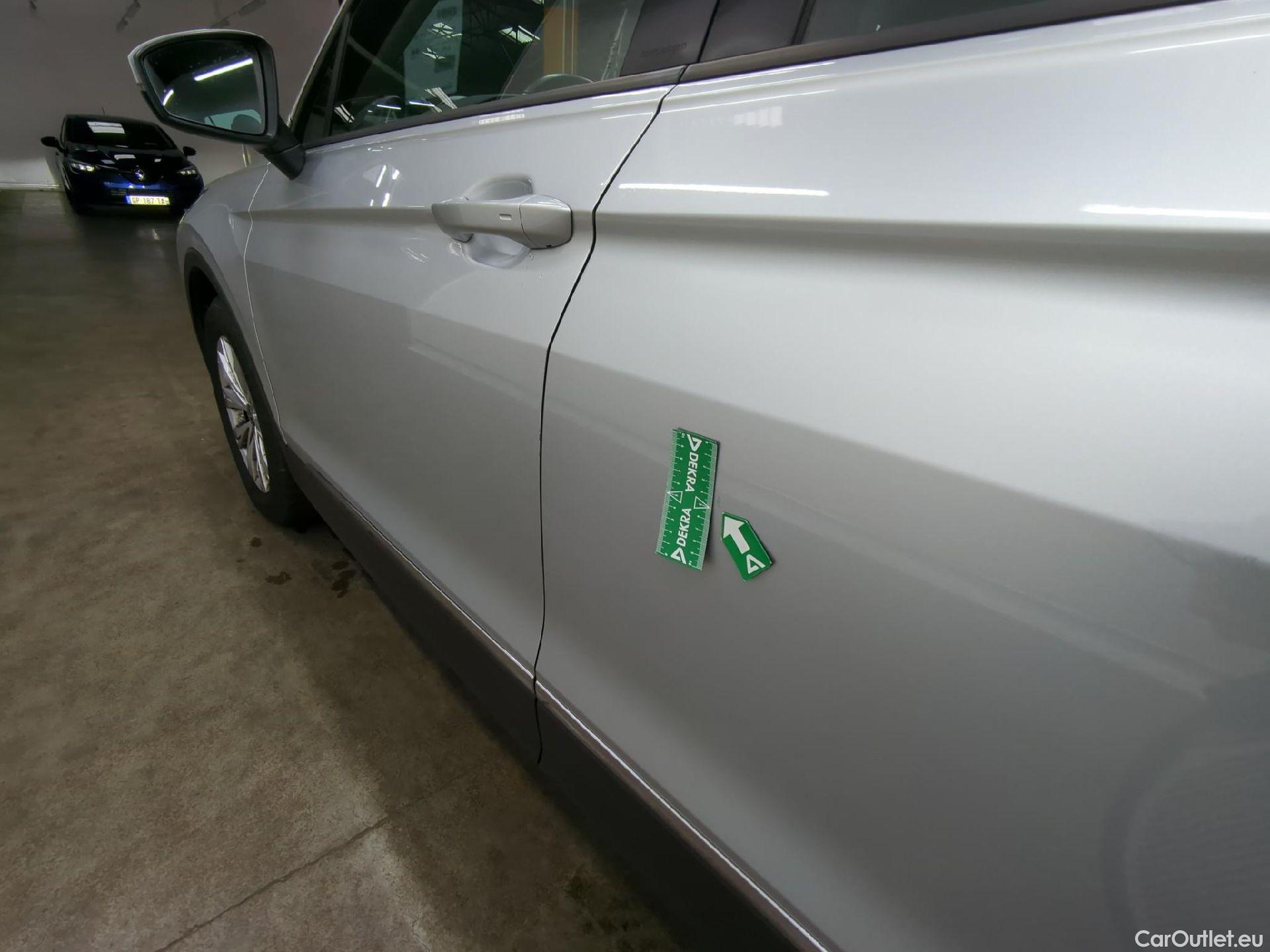  Volkswagen  Tiguan VOLKSWAGEN  / 2020 / 5P / SUV 2.0 TDI 150 DSG7 Life Business #12