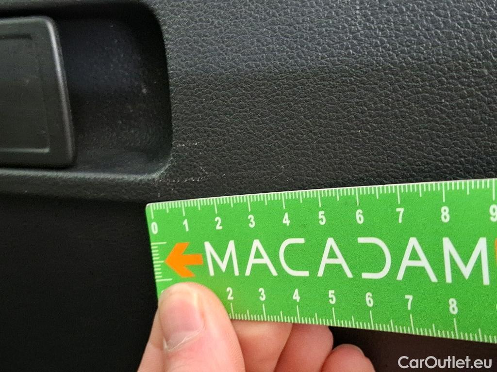  Volkswagen  T-ROC  R-Line 1.5 TSI 150CV BVM6 E6d #30