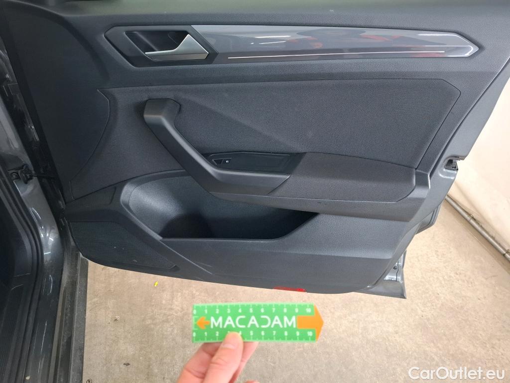  Volkswagen  T-ROC  R-Line 1.5 TSI 150CV BVM6 E6d #21