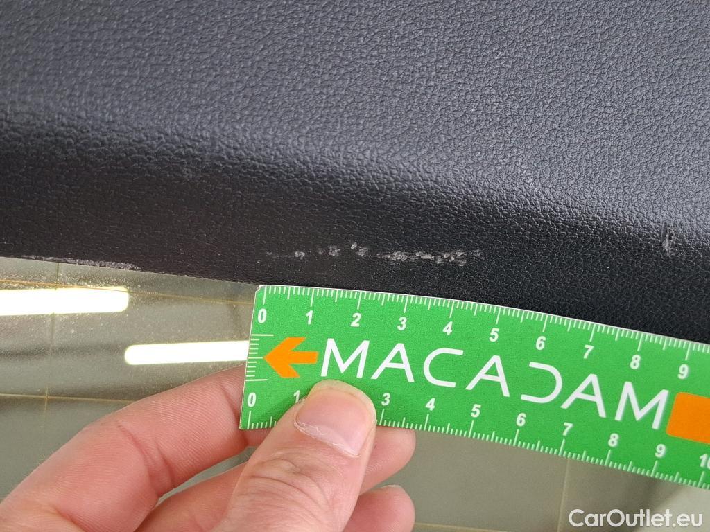  Volkswagen  T-ROC  R-Line 1.5 TSI 150CV BVM6 E6d #38