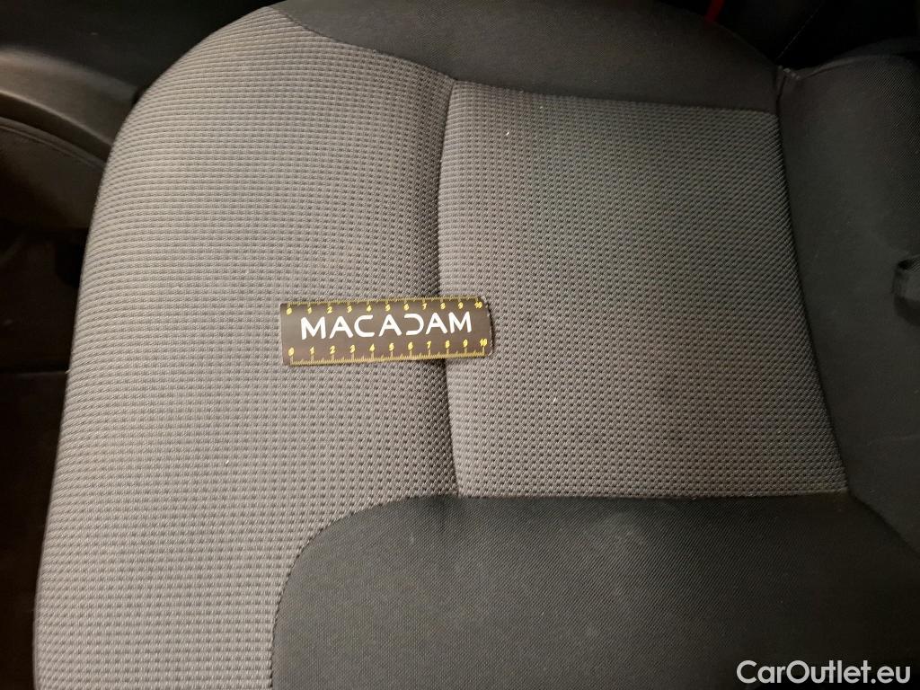  Renault  Trafic RENAULT  / 2019 / 4P / Combi Zen L1 dCi 120 S&S - 8 pl #12