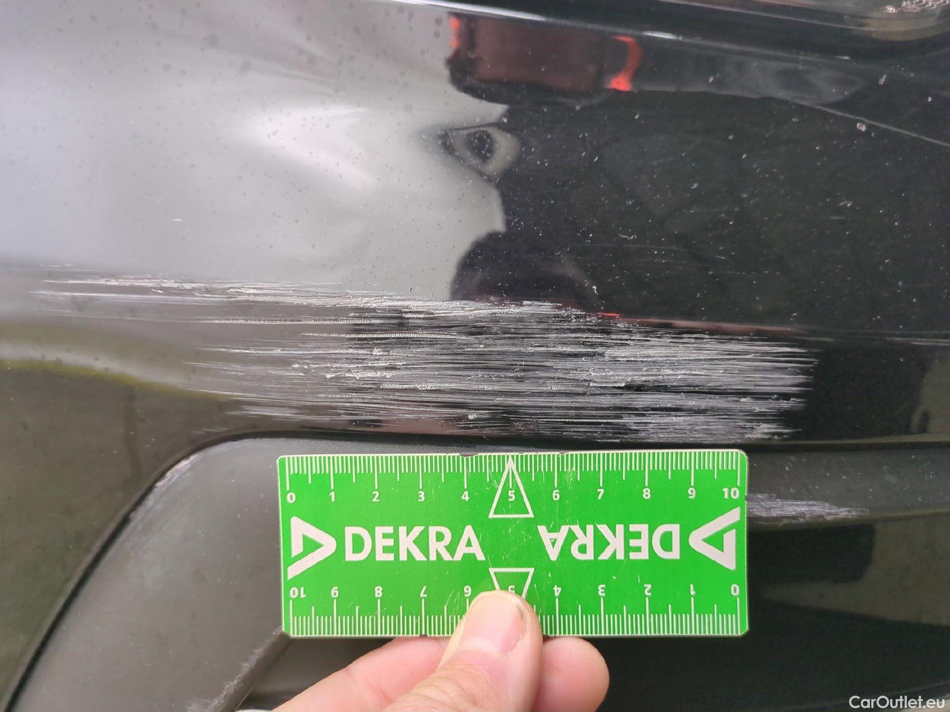  Renault  Megane RENAULT Mégane Berline / 2020 / 5P / Berline Business TCe 140 EDC FAP -21N #12