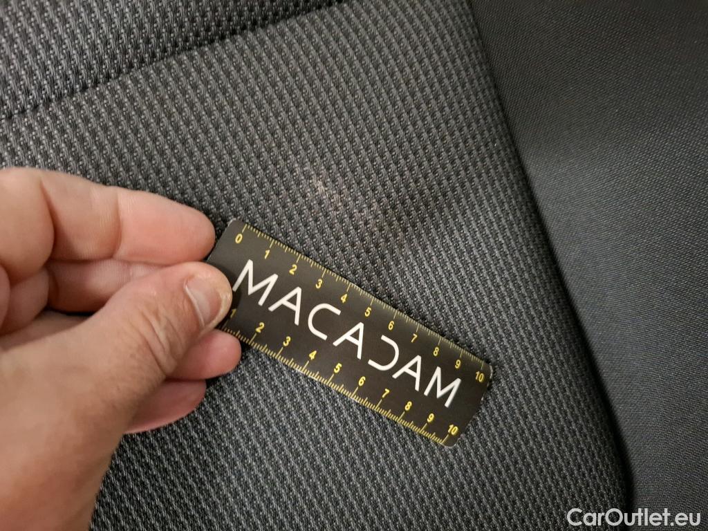  Renault  Trafic RENAULT  / 2019 / 4P / Combi Zen L1 dCi 120 S&S - 8 pl #13