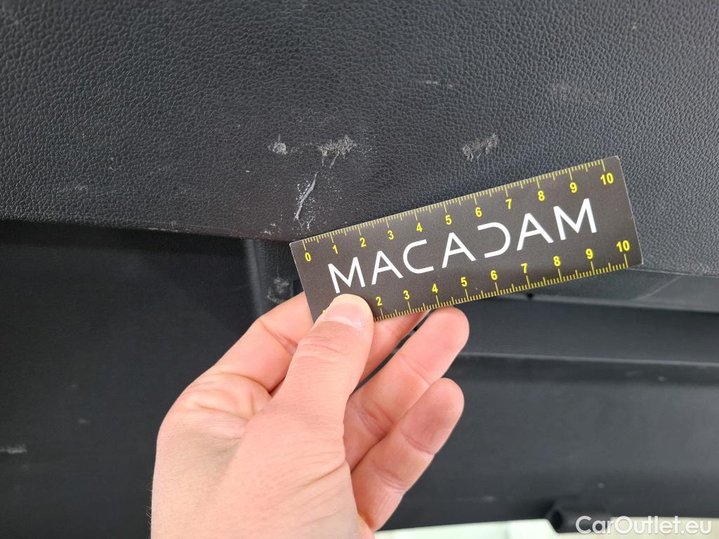  Volkswagen  Golf  VOLKSWAGEN / 2020 / 5P / Berline 1.0 TSI OPF 110 BVM6 Life Busi 1st #27