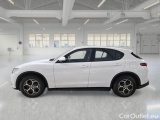  Alfa Romeo   STELVIO ALFA ROMEO / 2017 / 5P / SUV 2.2 TD 190 CV SUPER BUSINESS AT8 Q4 #8