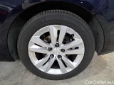  Peugeot  308 PEUGEOT  / 2017 / 5P / STATION WAGON SW BUSINESS BLUEHDI 130CV SeS #127
