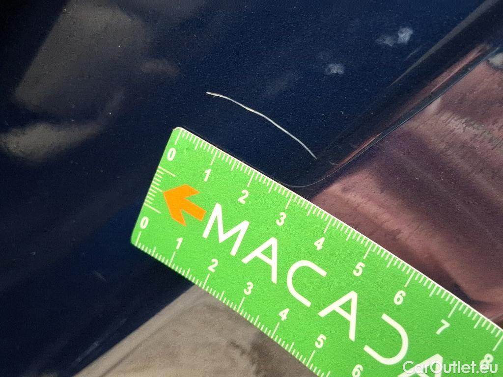  Bmw  X3 Série  sDrive 18d Luxury 2.0 150CV BVA8 E6 #17