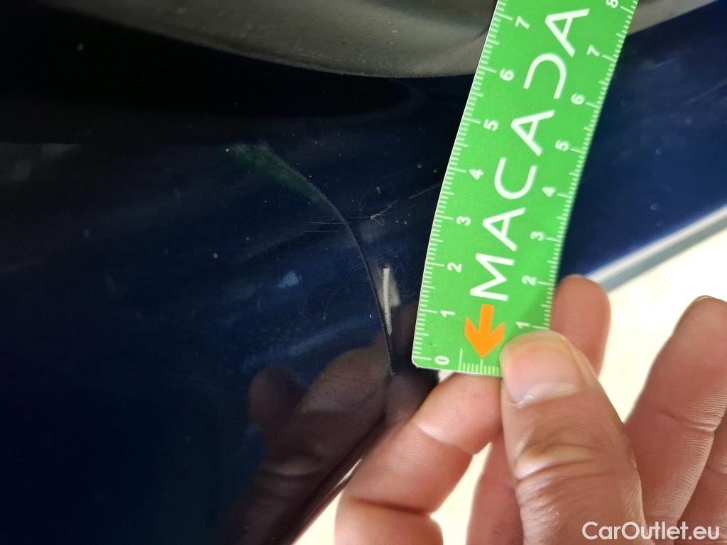  Bmw  X3 Série  sDrive 18d Luxury 2.0 150CV BVA8 E6 #23