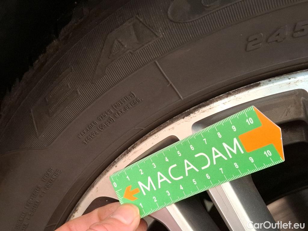  Bmw  X3 Série  sDrive 18d Luxury 2.0 150CV BVA8 E6 #35