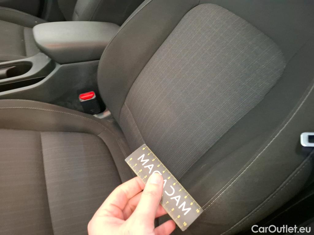  Hyundai  Konna Kona Business Hybrid 2WD 1.6 GDI 140CV BVA6 E6d #43